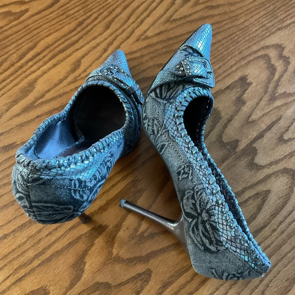 Italina Snakeskin Like Texture Print, Pointed Toe, Stilettos, Sz 7.5